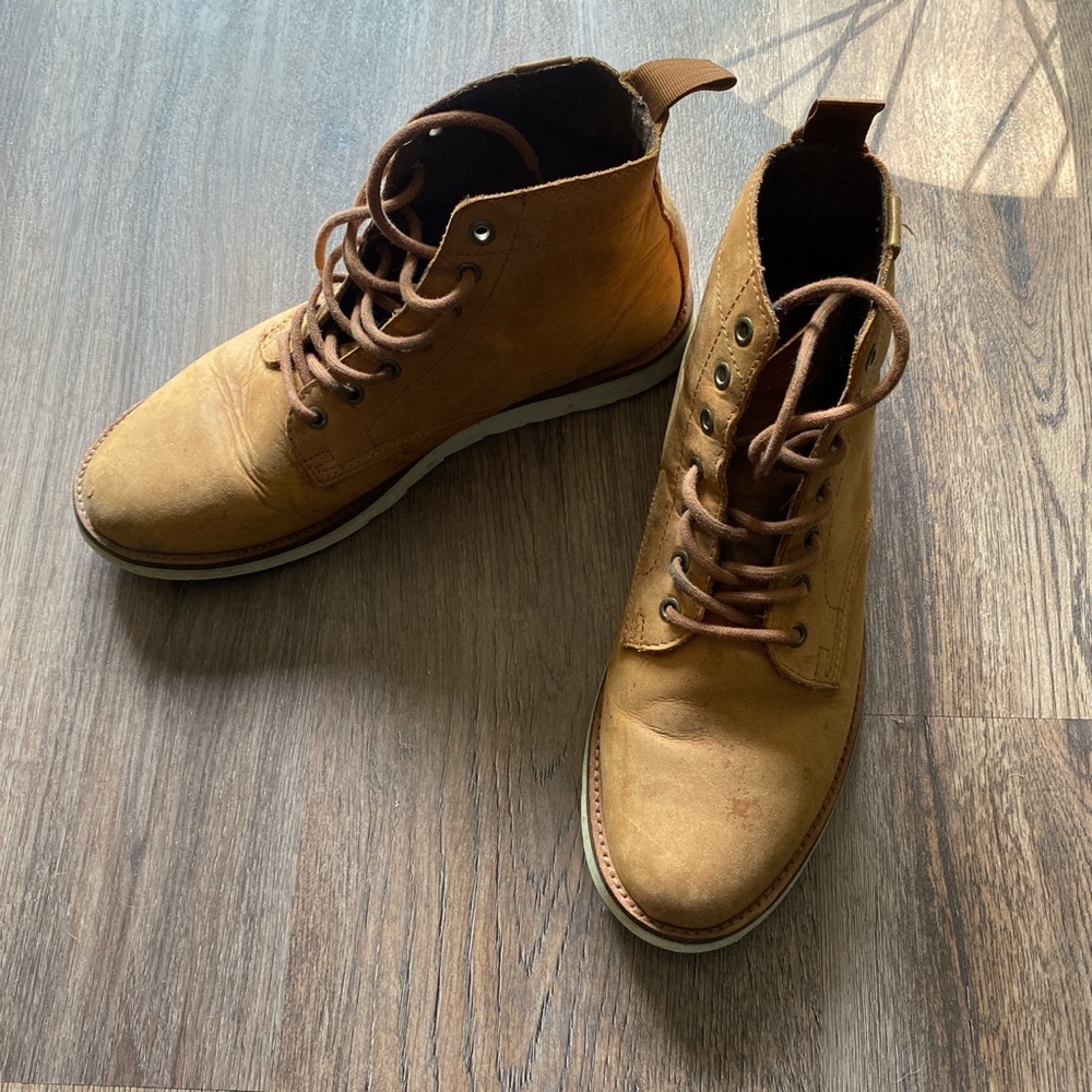 Vans Desert Boots